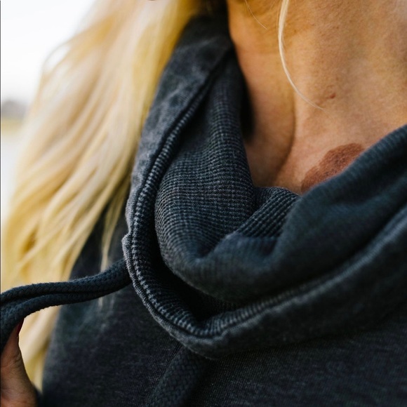 Mono B Thumbs Up Cowl Neck Pullover - Picture 5 of 8